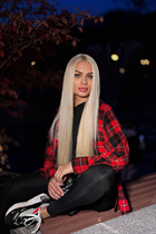 Rencontre une femme ukrainienne anastasiia de kharkiv avec Blond cheveux, âge 31 photo-4