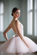 Beauté ukrainienne mariya de odessa avec Chatain clairs cheveux, âge 29 photo-14