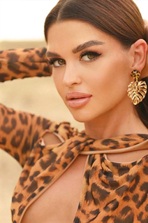Beautiful ukrainian woman irina from dnipro with Light Brown hair age 34
