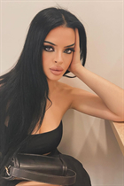 Dating moldovan woman vanessa from kishinev with Dark Brown hair age 20 photo-4