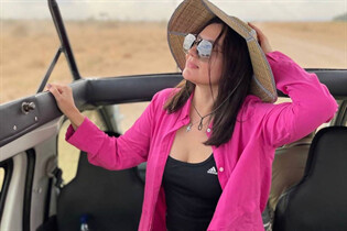 Beautiful german woman christina from n&#252;rnberg with Dark Brown hair 52 years old photo-41