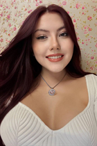 Femme parfaite olesya de paris avec Chatain clairs cheveux, âge 19 photo-67