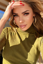 Girl from barcelona vladislava with Blonde hair age 39 photo-25