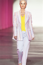 Femme parfaite alla de rome avec Blond cheveux, âge 58 photo-14