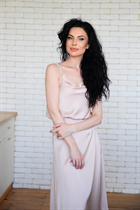 Beautiful women from ukraine marie-tetiana from kiev with Black hair age 47 photo-4