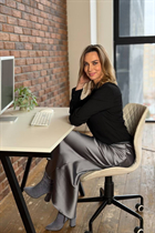 Rencontre femme ukrainienne yuliia de kiev avec Blond cheveux, age 44 photo-27