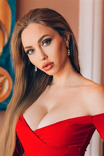 Femme ukrainienne célibataire kristina de kharkov avec Blond cheveux, âge 27