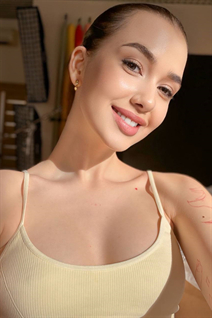 Superbe mariée ukrainienne sofia de kharkov avec Blond cheveux, âge 22