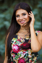 Beautiful women from ukraine anastasia from kharkov with Dark Brown hair age 30 photo-1