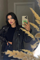Ukrainian wife yuliia from kyiv with Black hair age 31 photo-30