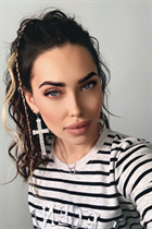 Ukrainian woman for marriage kristina from kiev with Black hair age 34 photo-5