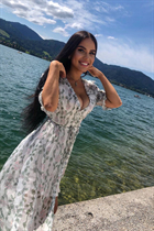 Date fille ukrainienne louise de kiev avec Noirs cheveux, âge 28 photo-4