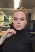 Mariée allemande yelizaveta de munich avec Blond cheveux 25 ans photo-11