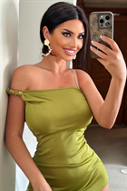 Perfect woman julia from los angeles with Black hair age 34 photo-8