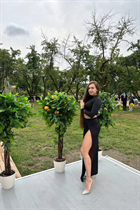 Bride from valencia yulia with Light Brown hair age 40 photo-28