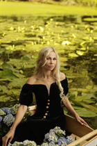 Ukrainian bride anna from kiev with Blonde hair age 36 photo-10