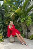 Single Ukrainian lady vladyslava from kyiv with Blonde hair age 28 photo-8