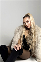 Fille célibataire ukrainienne liza de kiev avec Blond cheveux, âge 29 photo-1