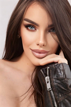 Fille ukrainienne anna de kharkov avec Noirs cheveux, âge 31 photo-2