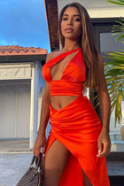 Novia de punta cana tatis con pelo Marrón claro y edad 27 photo-14