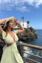 Ukrainian woman for marriage olena from kiev with Light Brown hair age 35 photo-15