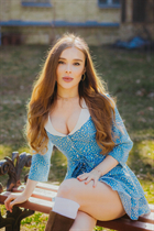Beautiful Ukrainian woman polina from kyiv with Light Brown hair age 34 photo-5