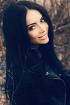 Femme parfaite elina de madrid avec Noirs cheveux, âge 37 photo-29