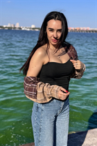 Dating ukrainian woman ilona from kharkov with Black hair age 25 photo-7