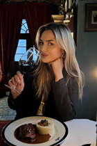 Lovely Ukrainian girl victoriia from kyiv with Blonde hair age 33 photo-11