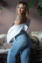 Mariée ukrainienne yuliya de manchester avec Chatain clairs cheveux, âge 36 photo-1