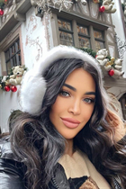 Dating a german woman inna from berlin with Black hair 51 years old photo-41