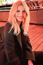 Dating a german girl irina from berlin with Blonde hair 41 years old photo-26