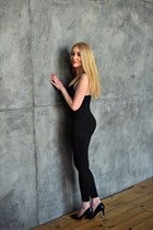 Date ukrainian svetlana from kyiv with Blonde hair age 46 photo-15
