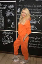 Jolie fille ukrainienne krestina de kharkov avec Blond cheveux, âge 43 photo-5