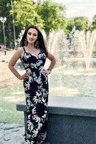 Beautiful woman of ukrainian oksana from kharkov with Dark Brown hair age 42 photo-6