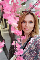 Deslumbrante novia ucraniana olga de kiev con pelo Rubio y edad 46 photo-3