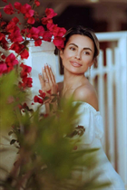 Girl from valencia alina with Light Brown hair age 43 photo-42