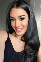 Novia de bishkek umida con pelo Negro y edad 23 photo-5