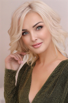 Fille allemande irina de kyiv avec Blond cheveux 48 ans photo-13