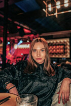 Date ukrainian natali from nice with Blonde hair age 28 photo-18