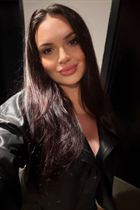 Girl from los angeles kateryna with Dark Brown hair age 33 photo-61