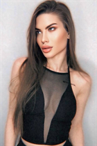 Dating a romanian woman maria-teodora from bucharest with Dark Brown hair 23 years old photo-5