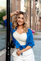 Ukrainian single woman yana from kiev with Blonde hair age 33 photo-1