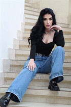 Dating ukrainian woman lena from ivano-frankovsk with Black hair age 25 photo-9