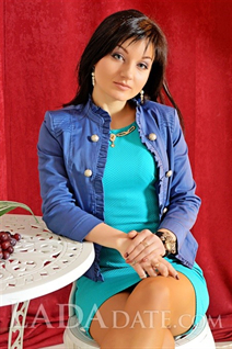 Women of ukraine daria from zaporozhye with Dark Brown hair age 34