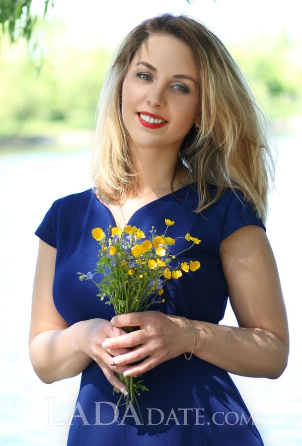 Wonderful Lyudmila (41 y.o.) from Rivne with Blonde hair - ID 787292 ...