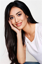 Novia de bishkek umida con pelo Negro y edad 23 photo-3