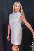 Bride from tel aviv victoria with Blonde hair age 55 photo-5