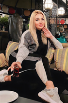 Mujer perfecta natalia de antalya con pelo Rubio y edad 38 photo-16