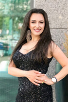 Beautiful woman of ukrainian oksana from kharkov with Dark Brown hair age 42 photo-1